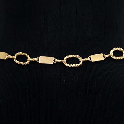 Gold Twist Ring And Block Chain Belt
