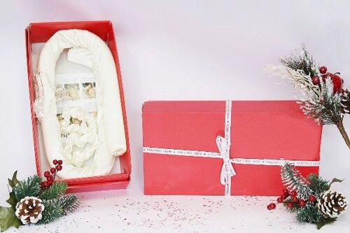 Cream Heatless Curlers in Red Gift Box with Christmas Ribbon