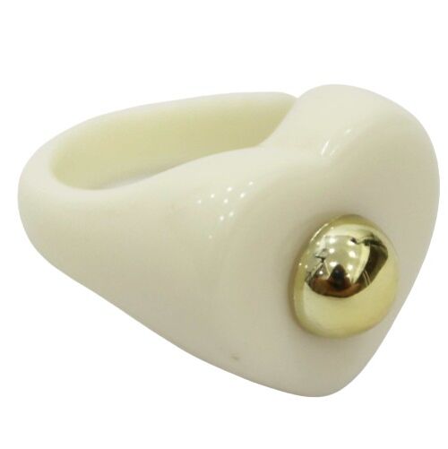 Cream Heart Ring with Gold Embellishment
