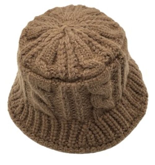 Cable Knit Thick Bucket Hat