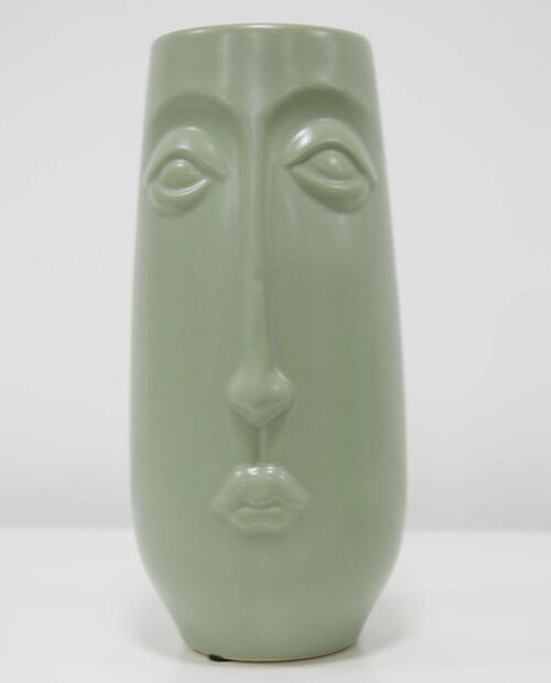 22.5cm Tall Face Vase