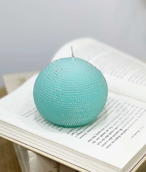 Mint Sphere Candle with Silver Design