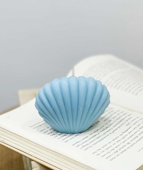 Mint Shell Candle
