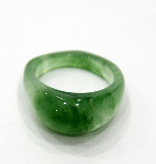 Emerald Raised Dome Plastic Ring