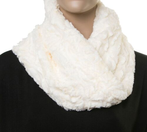 Cream Faux Fur Snood with Pattern