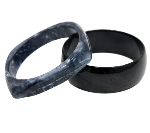 Black Plastic Resin Chunky Bangle 2 Pack