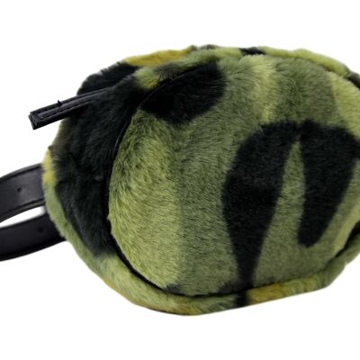 Gürteltasche aus Kunstpelz in Camo-Optik