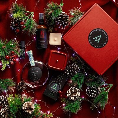 Red Winter Box | Seasonal Gift Box