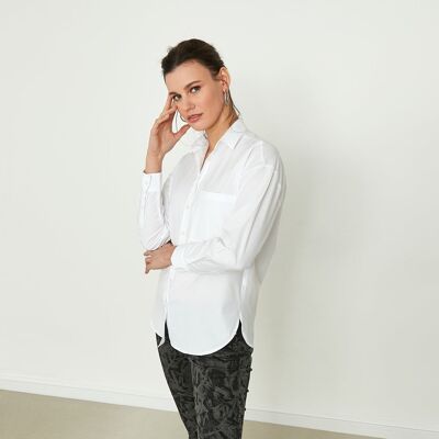 Cotton blouse in white with dropped shoulders