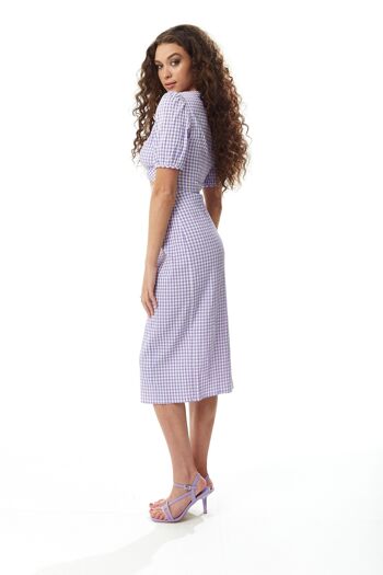 Robe mi-longue à découpes en vichy Liquorish en lilas et blanc 5