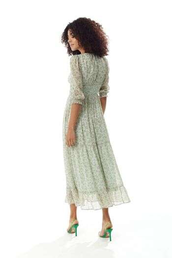 Robe longue en mousseline à fleurs Liquorish en vert menthe 10