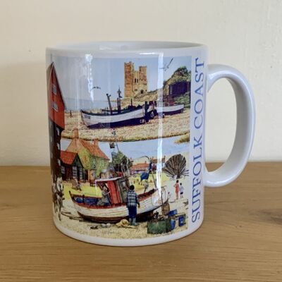 TASSE, MOTIF DE MONTAGE DE LA CÔTE DU SUFFOLK.