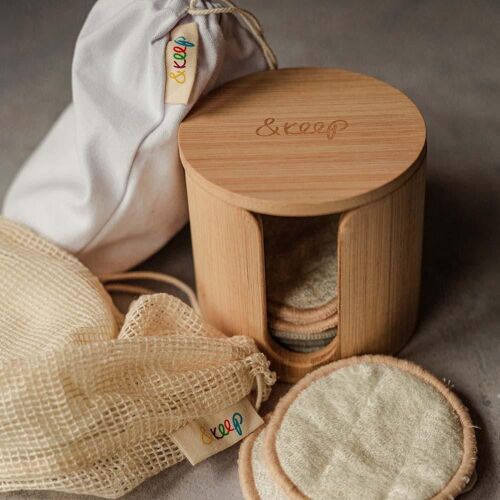 &Keep Gift Set of 10 Bamboo Make-Up Pads, Wash Bag & Storage Box