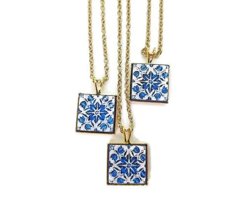 Porto Gold Tile Pendant