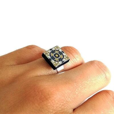 Portuguese Small Tile Ring