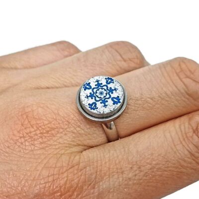 Runder blauer Azulejo-Ring