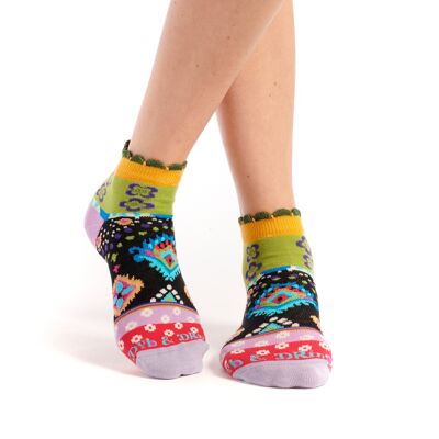 ethno wild scalloped edge ankle socks