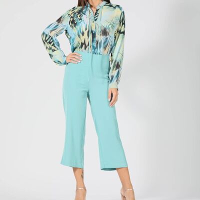 Camisa estampada con cordones en el cuello