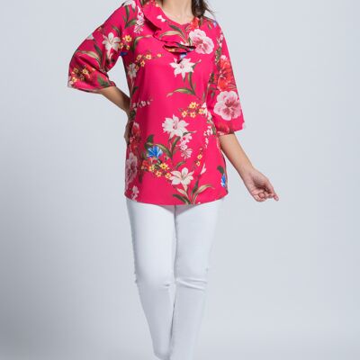 Tunic with rouches on the crew neck and 3/4 Magenta sleeves