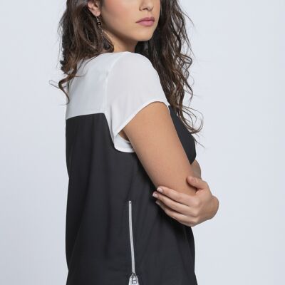 Half two-tone georgette tunic with zip on the sides
