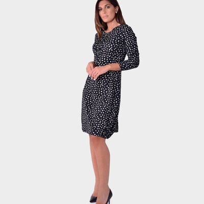 Patterned midi dress with round neckline and pleats on the front