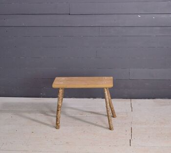 Tabouret en bois rustique, chêne, avec pied en noisetier 3