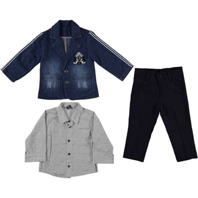 Conjunto de niño joven caballero