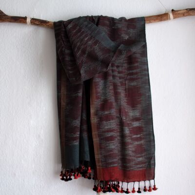 Bufanda larga de algodón orgánico con bolitas tejida a mano - rojo agua