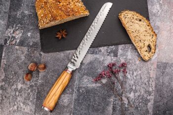 Couteau à pain Wusaki Damas 10Cr 20cm manche en olivier 2