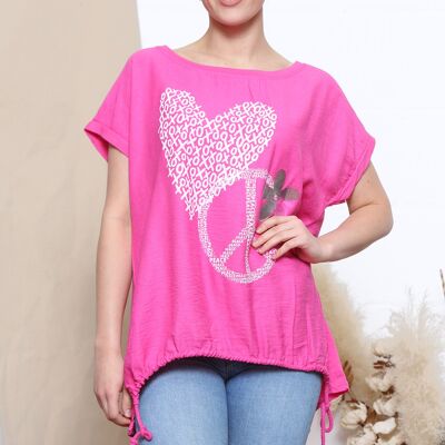 Fuchsia t-shirt with front design and side ties