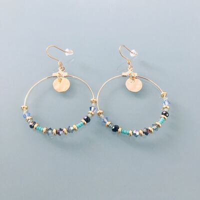 Boucles d’oreilles bohèmes pampilles et perles, bijou pour femme, créoles dorées, bijou doré, bijoux cadeaux, cadeau femme, bijou bohème (SKU: PR-067)