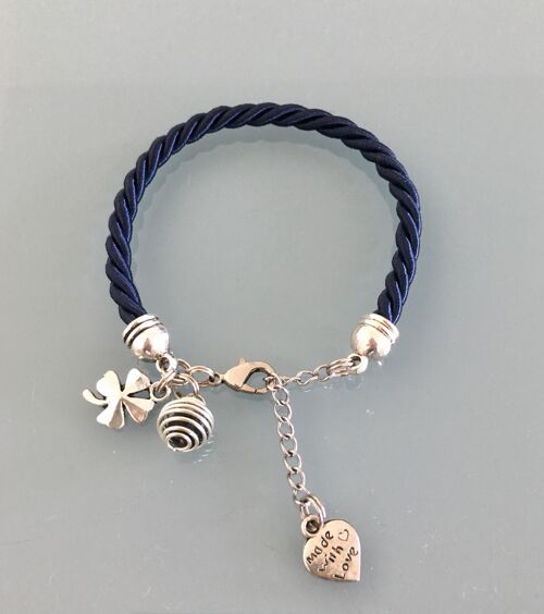 Bracelet à parfumer en soie tissée bleu marine avec trèfle, cadeau de noel, bracelet femme, bijou trèfle, idée cadeau femme anniversaire (SKU: PR-089)