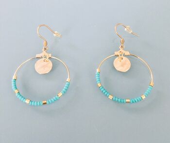 Boucles d'oreilles créoles dorées en acier inoxydable et perles or et turquoise, bijou femme, bijoux, cadeau femme (SKU: PR-164)