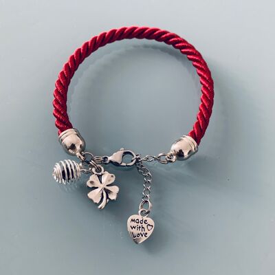Bracelet à parfumer en soie tissée rouge avec trèfle, cadeau de noel, bracelet femme, bijou trèfle, cadeau  femme anniversaire (SKU: PR-203)