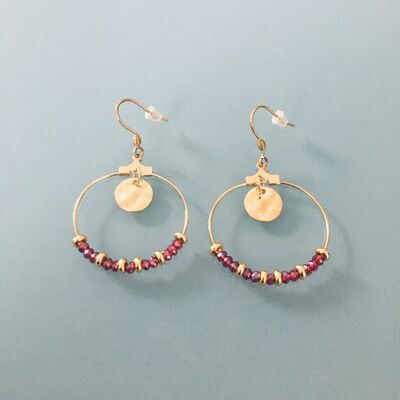 Créoles rubis et perles Heishi plaqué or, Boucles d'oreilles créoles dorées, bijou pour femme, créoles dorées, bijou doré, bijoux cadeaux (SKU: PR-268)
