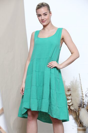 Robe en lin vert avec lien au dos 1