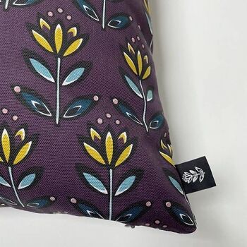 Coussin Fleur en coton - Aubergine - avec coussinets en microfibre 3