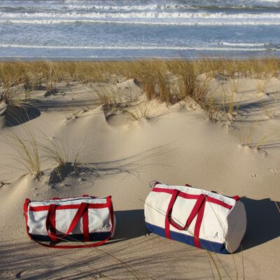 Bag in blue and red recycled sailcloth