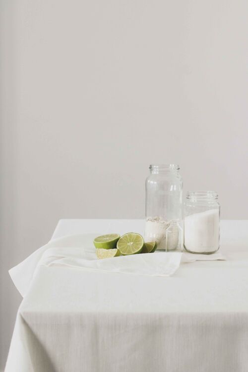 White Linen Tablecloth 149 x 180 cm