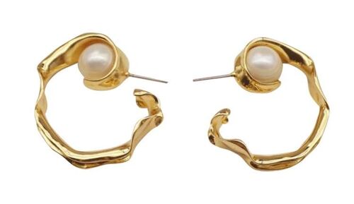 Gold liquid pearl hoop earrings