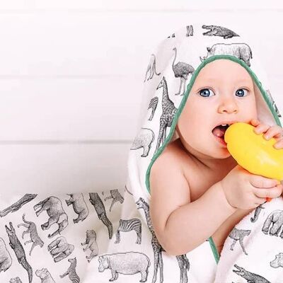 Premium Bamboo Muslin Hooded Towel and Washcloth Set -Safari