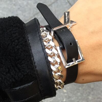 BRACCIALE/CHOKER IN PELLE CON CATENA