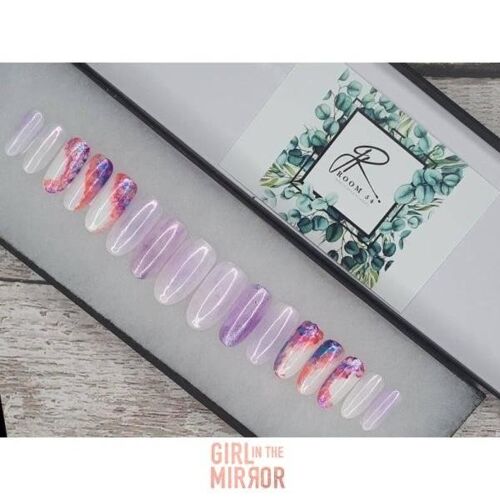 Room 54 - Violet Nail Set