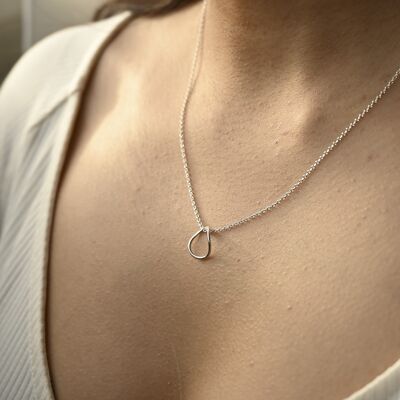 Silver Flow Pendant Necklace 40cm