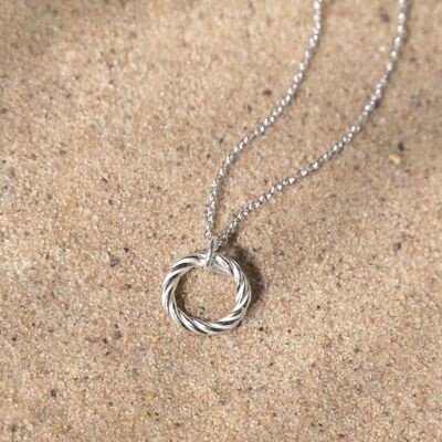 Silver Entwined Circle Pendant Necklace