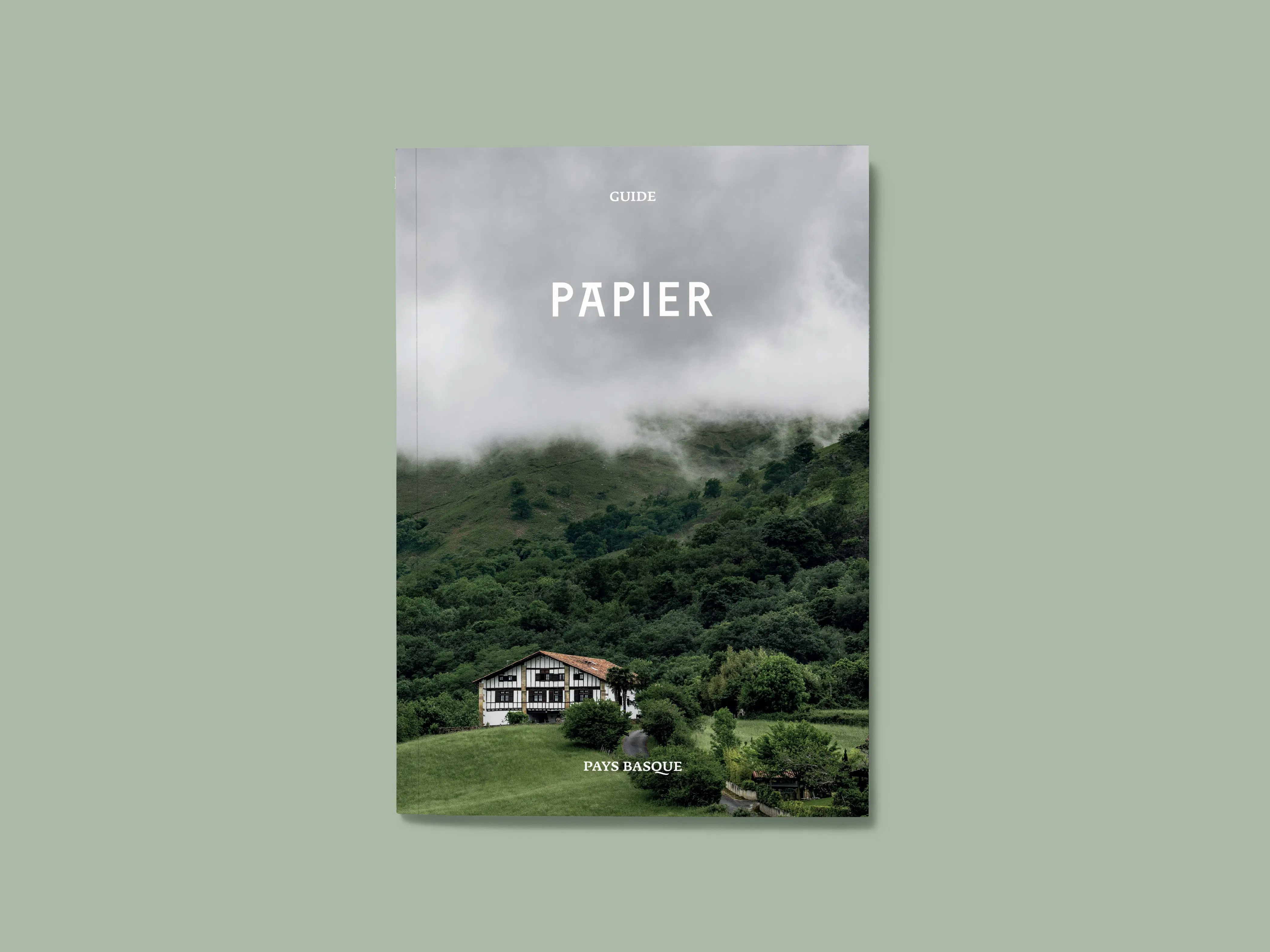 Achat Le guide PAPIER Pays basque - Guide de voyage confidentiel - 160 ...