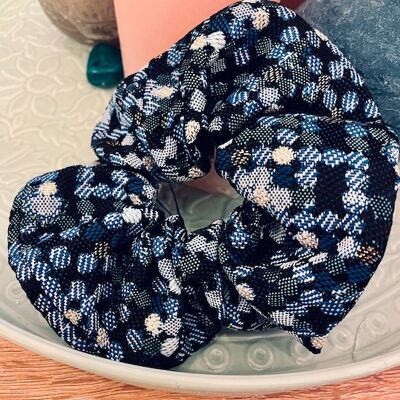 Scrunchie lunares azules