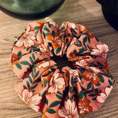 Hawaiian scrunchie