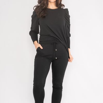 Ensemble loungewear noir à épaules bouffantes