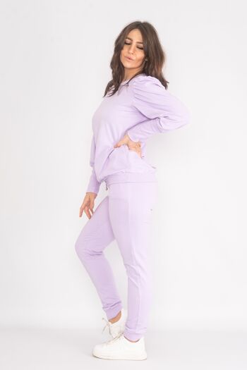 Ensemble loungewear lilas à épaules bouffantes 2